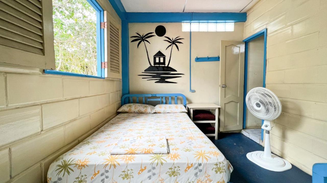 Arrecife Montanita Hostal Zewnętrze zdjęcie