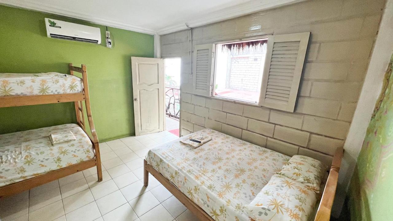 Arrecife Montanita Hostal Zewnętrze zdjęcie