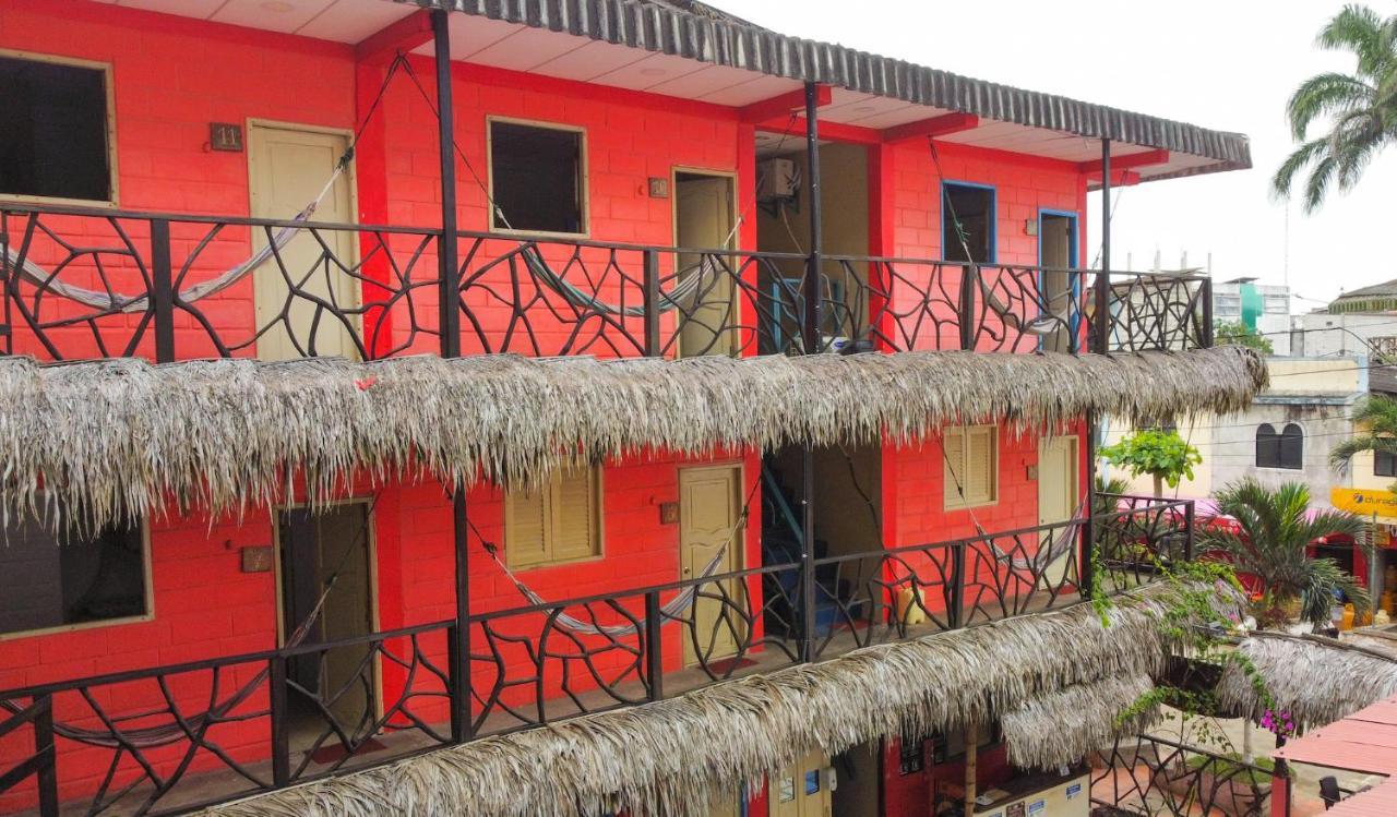 Arrecife Montanita Hostal Zewnętrze zdjęcie