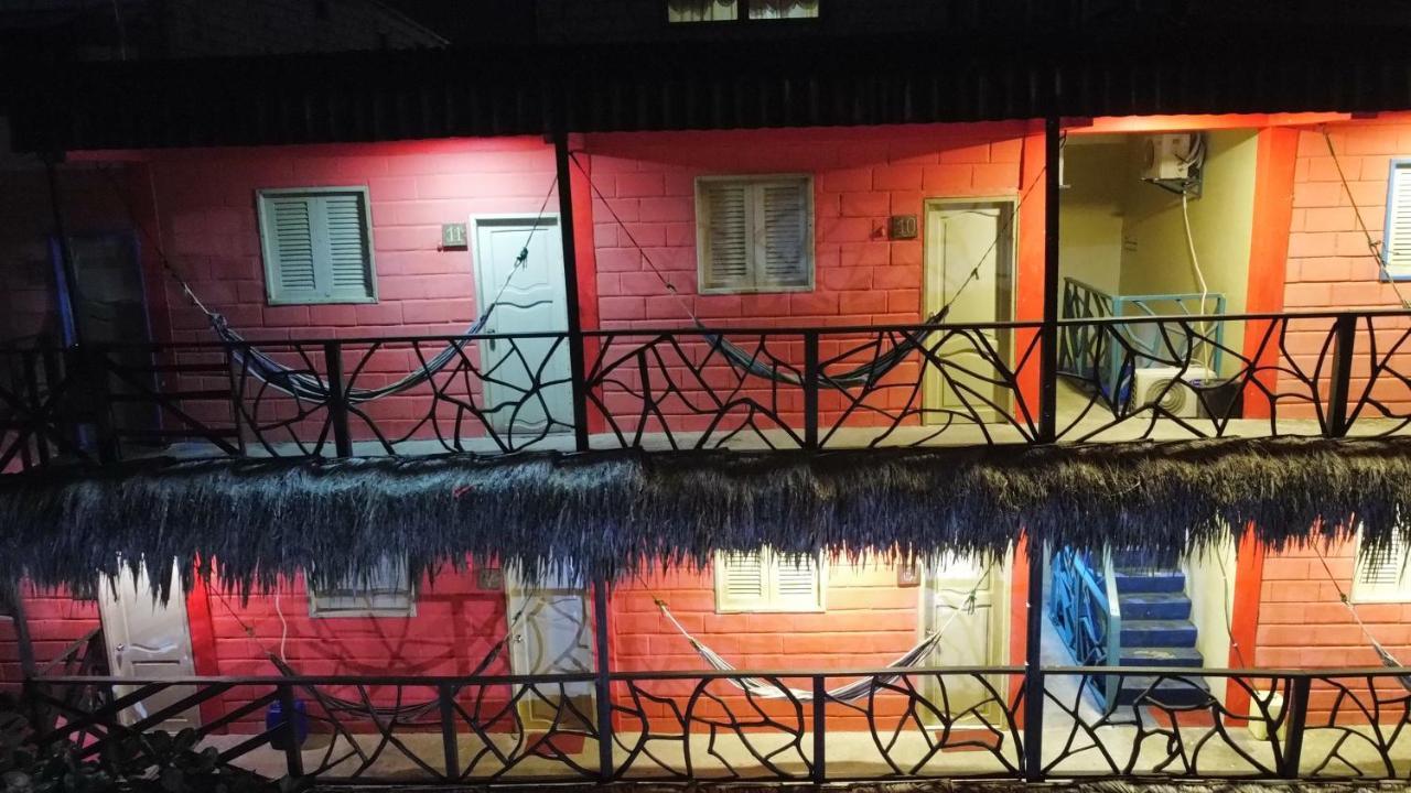 Arrecife Montanita Hostal Zewnętrze zdjęcie