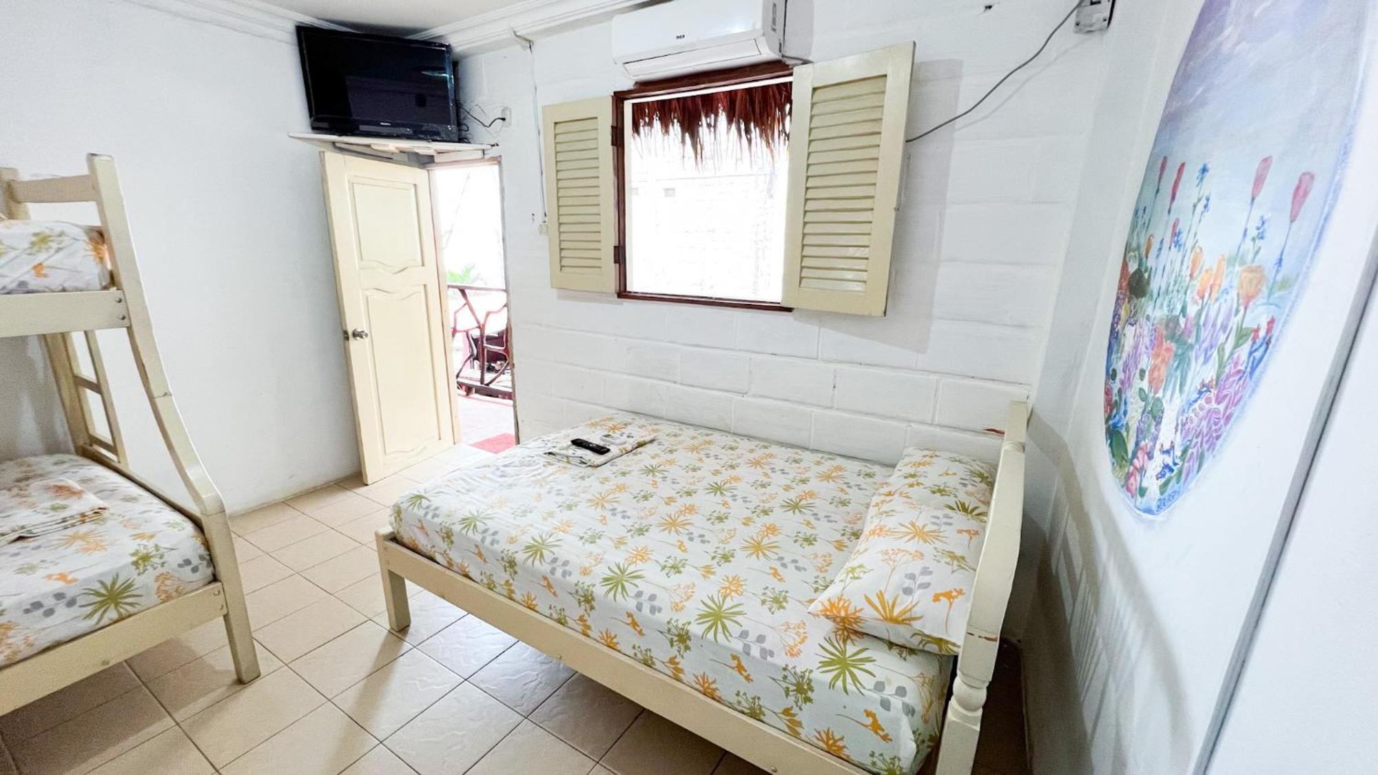 Arrecife Montanita Hostal Zewnętrze zdjęcie