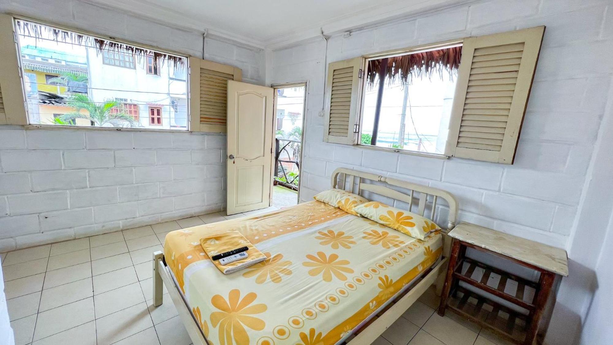 Arrecife Montanita Hostal Zewnętrze zdjęcie